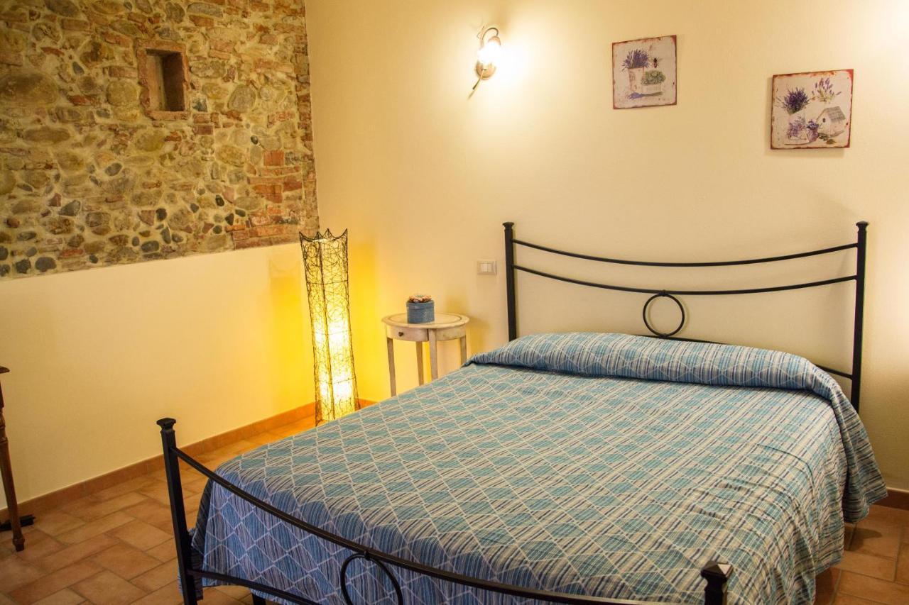 Room In Farmhouse - Apartment In Farmhouse Casolare Dei Fiori Chiesina Uzzanese Екстериор снимка